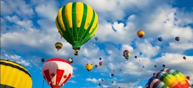 加拿大 聖讓河畔黎塞留國際熱氣球節