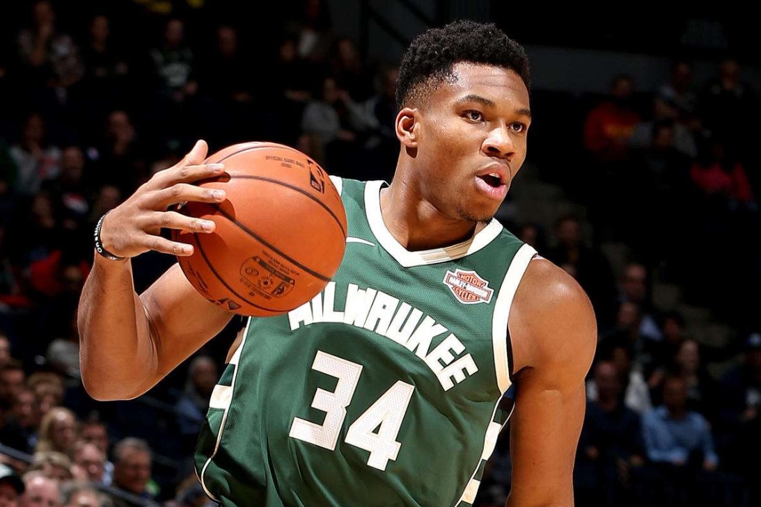 字母哥-扬尼斯•安特托昆博