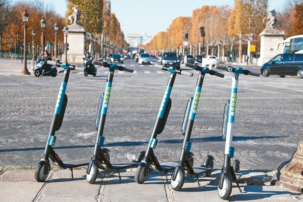 电动滑板车进驻巴黎