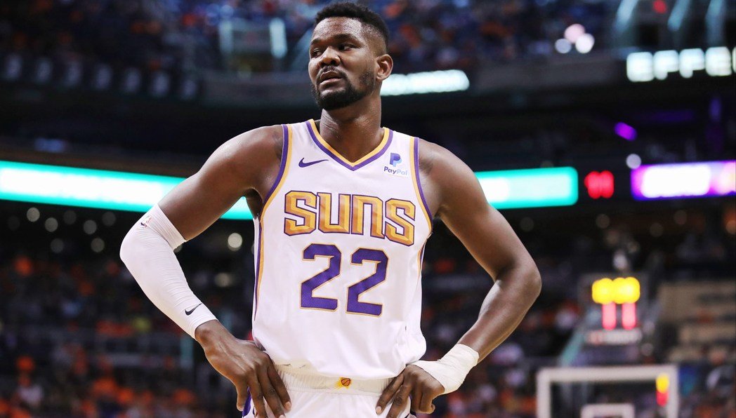 艾顿终于回来了