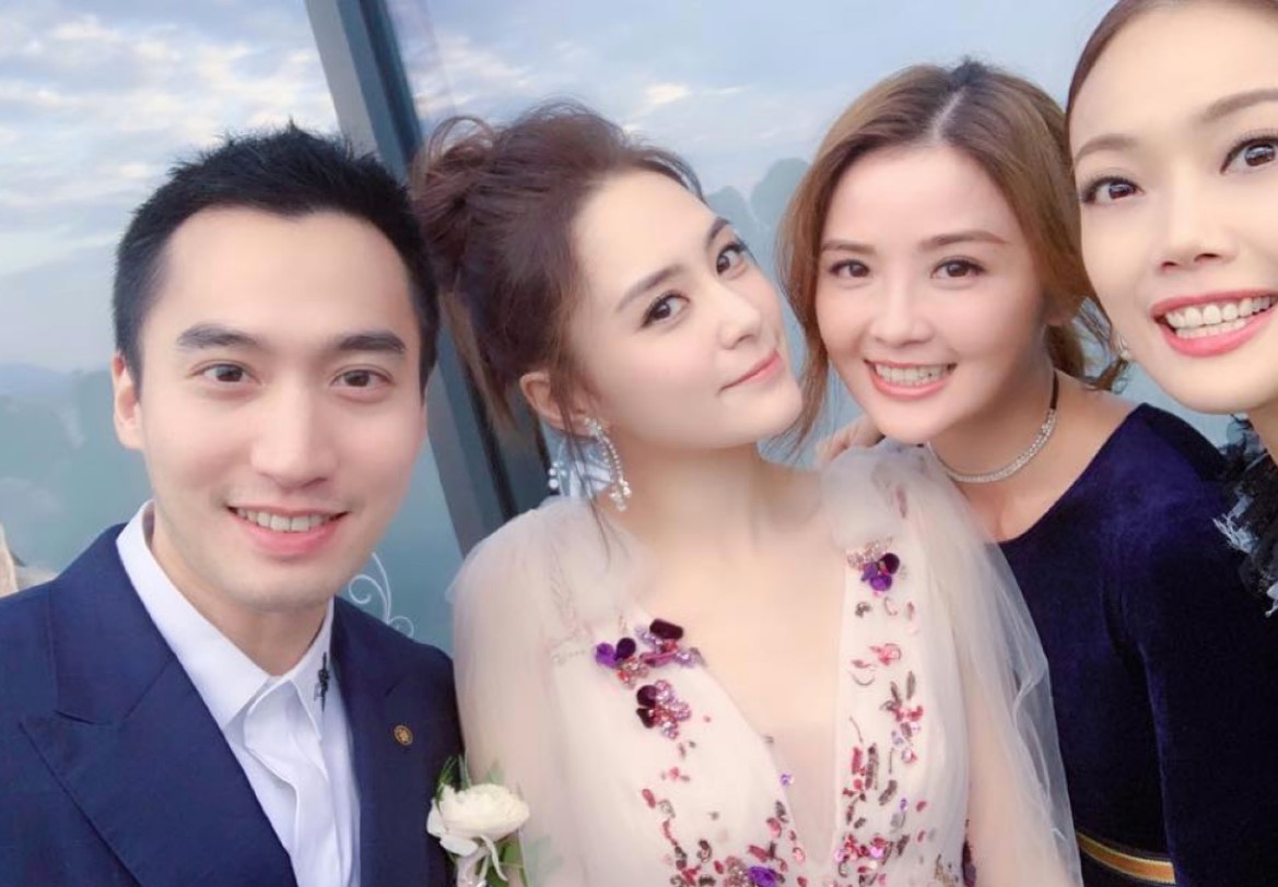 钟欣潼、赖弘国离婚