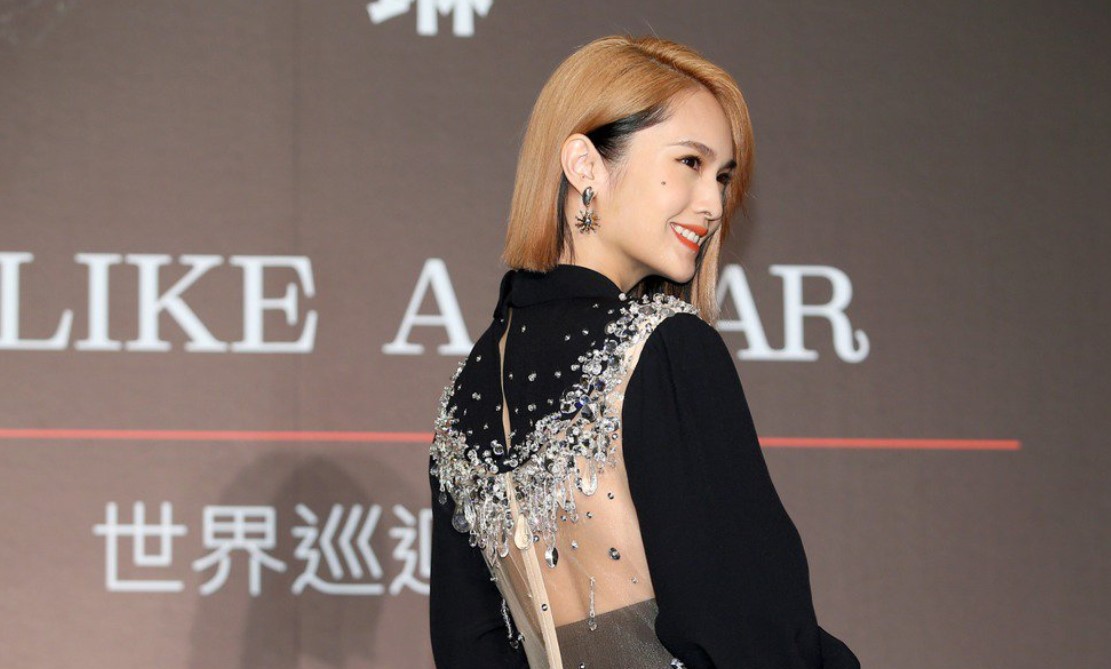 杨丞琳将在11月展开「LIKE A STAR」