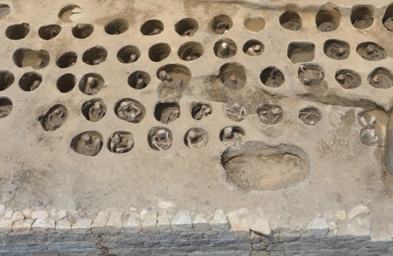 首次大规模出土,大阪,江户时期,梅田墓