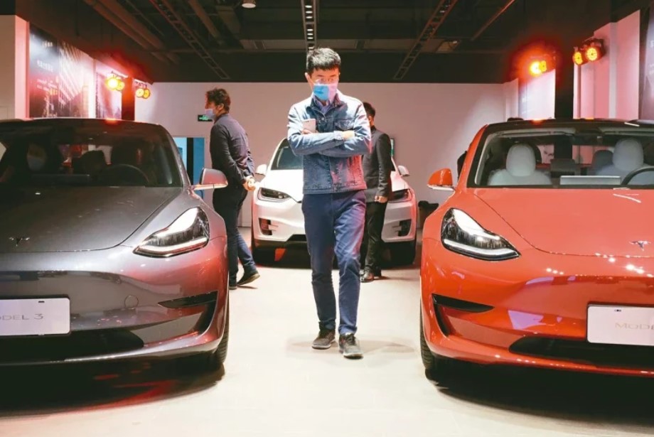 电动车大厂特斯拉