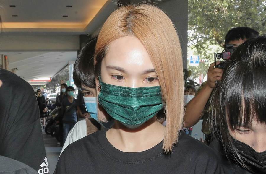 杨丞琳、许玮宁