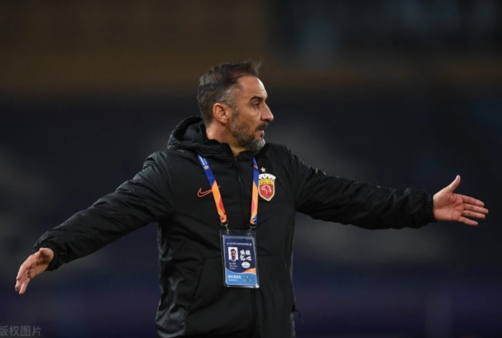 上港遭日韩澳三大冠军围剿