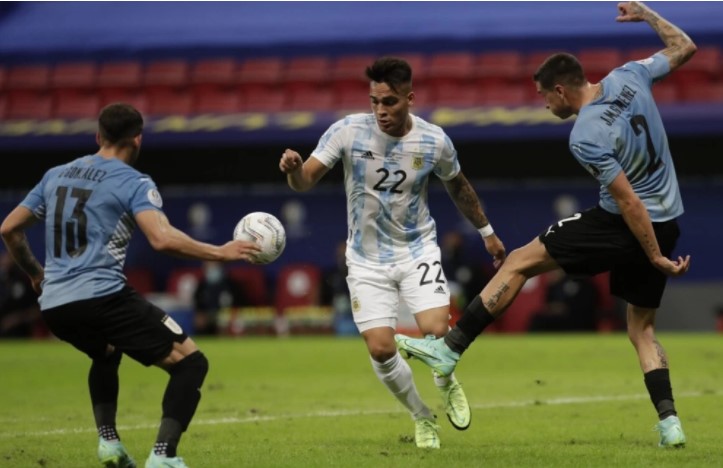 曼联锋霸卡瓦尼,阿根廷队1-0,美洲杯