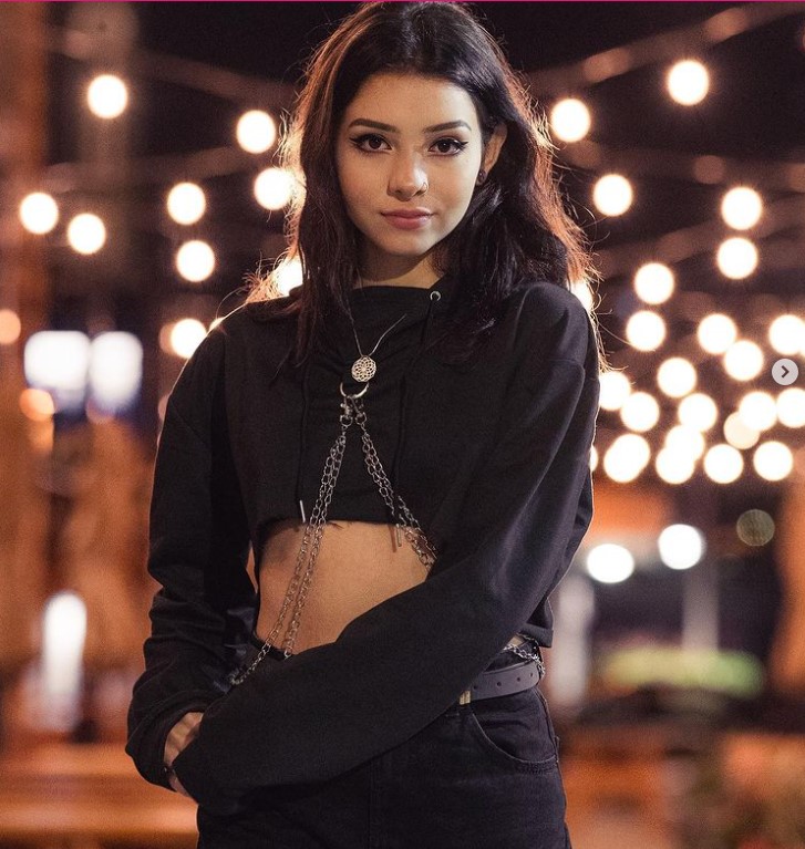 哥伦比亚的射箭选手Valentina Acosta