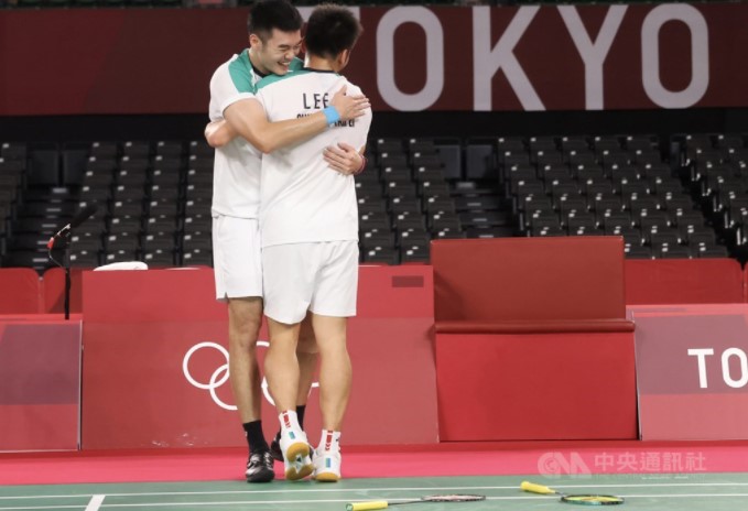 羽球男双,王齐麟,李洋