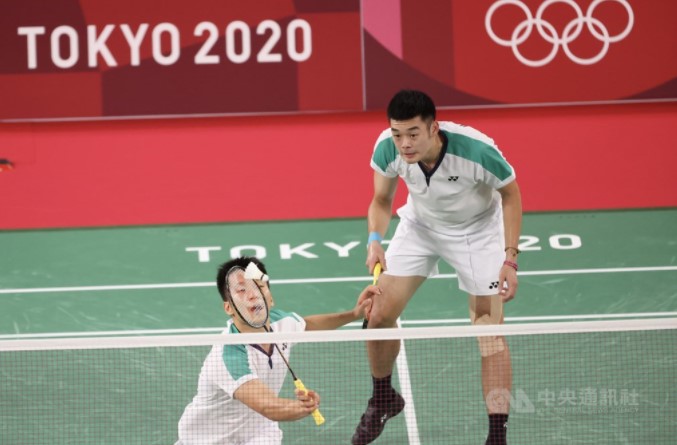 羽球男双,王齐麟,李洋