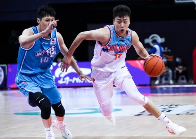 CBA常规赛新疆对决宁波