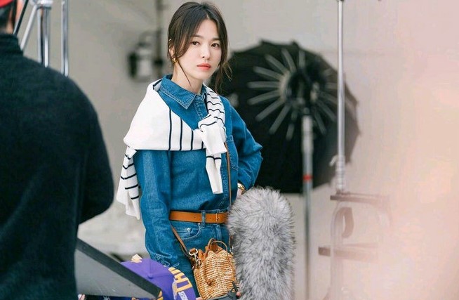 宋慧乔,现在正在分手中