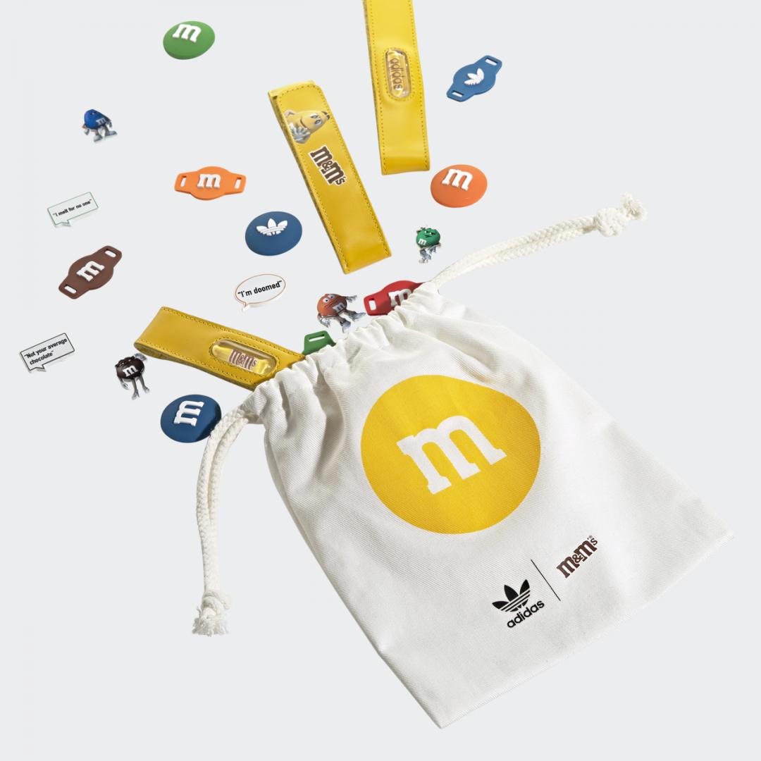 阿迪达斯M&M’s