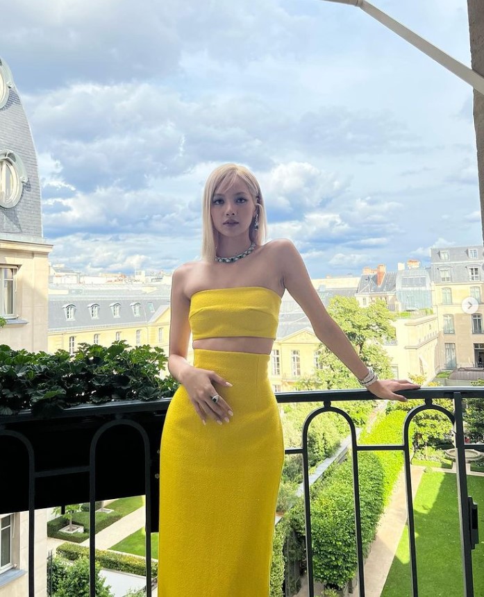 BLACKPINK Lisa ,安海瑟薇