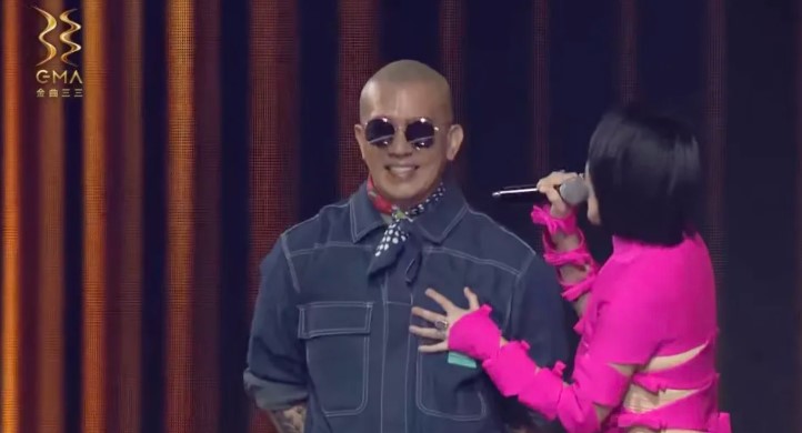 具俊晔,金曲,小S