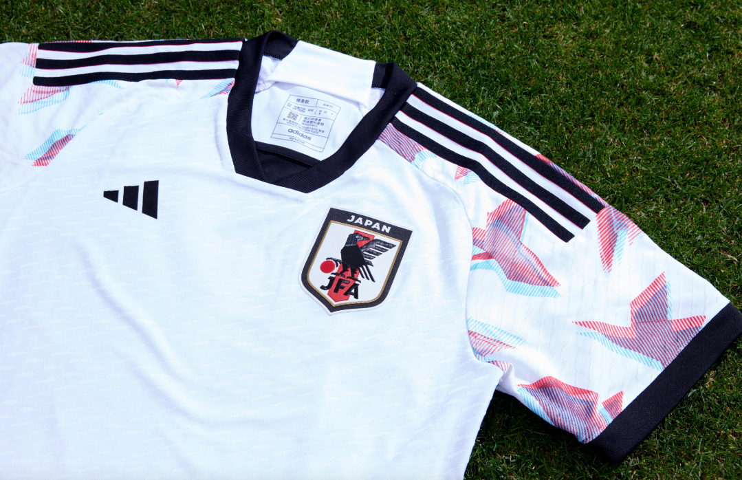 日本公開新主客戰衣,世界盃　