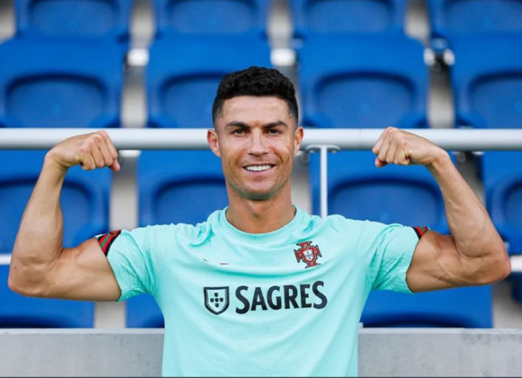 C罗,Cristiano Ronaldo,曼联球队,2022卡塔尔世界杯