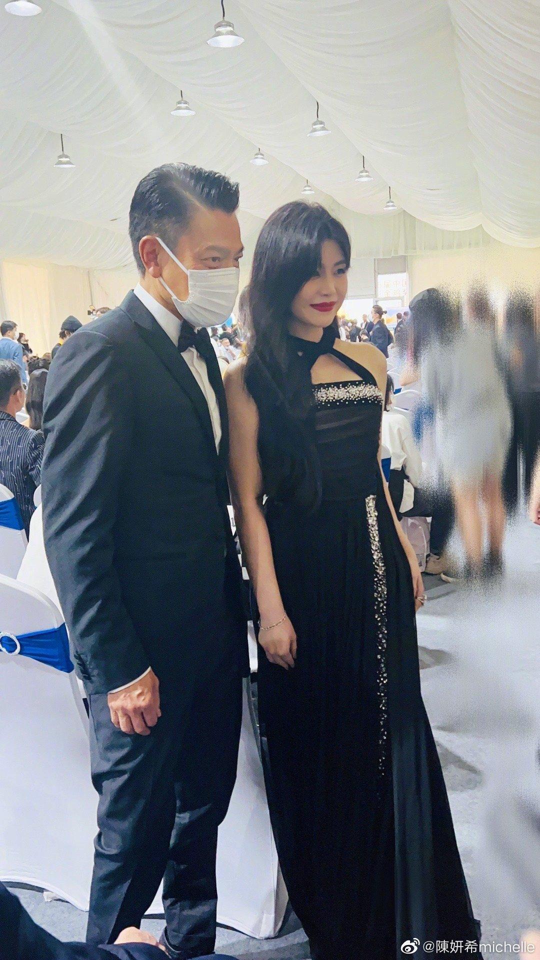 陈妍希金鸡红毯