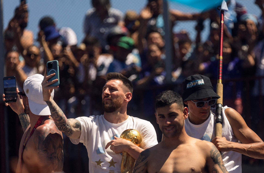 阿根廷夺冠游行