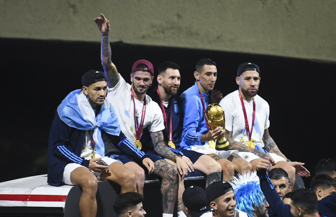 阿根廷夺冠游行