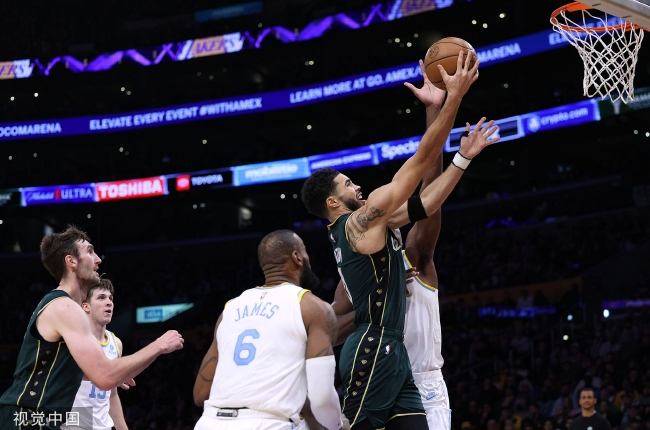 詹皇33+9+9浓眉37+12