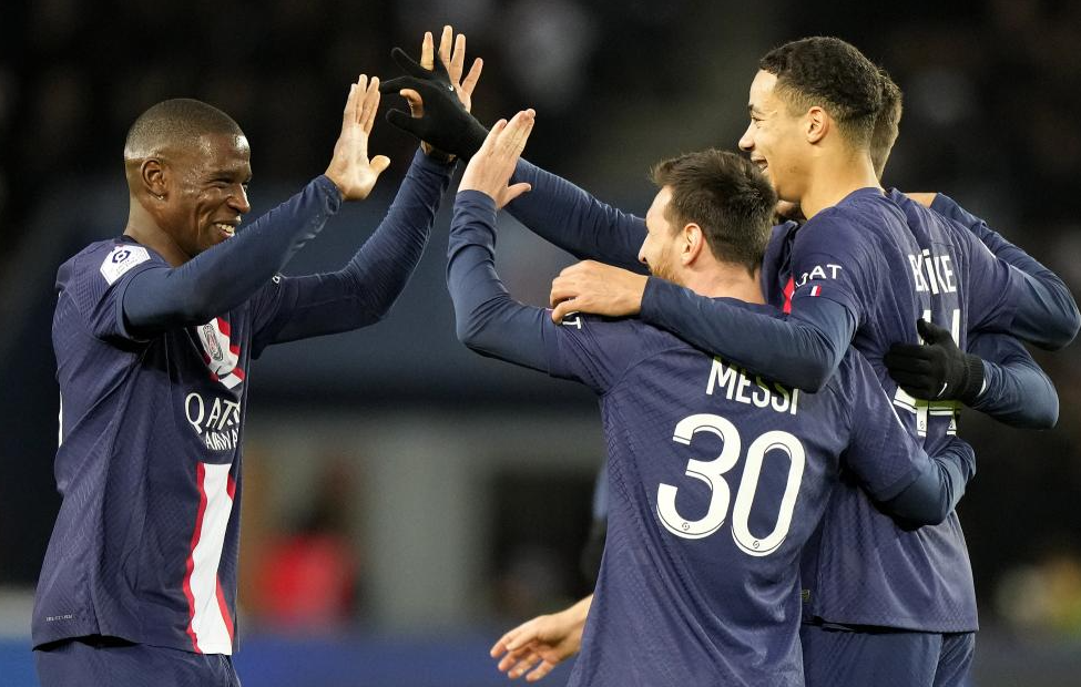 法甲第18轮,巴黎圣日耳曼,梅西