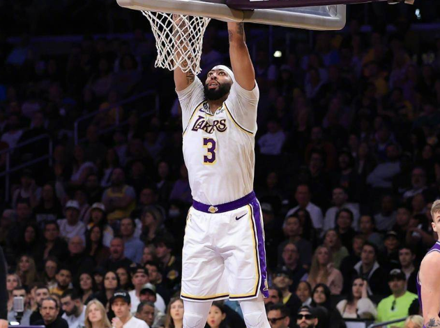 詹皇,爵士队,湖人队,戴维斯