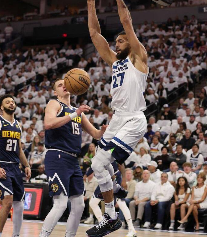 约基奇,爱德华兹,灰狼,NBA