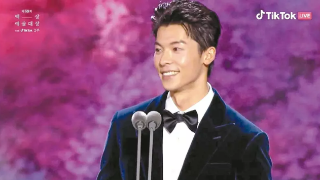 宋慧乔百想视后,黑暗荣耀