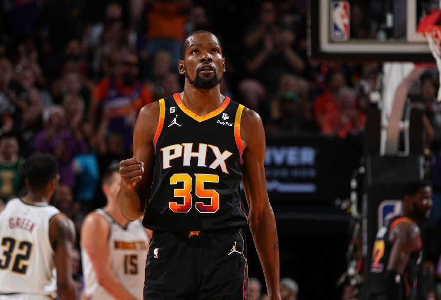 布克合砍72,NBA季后赛