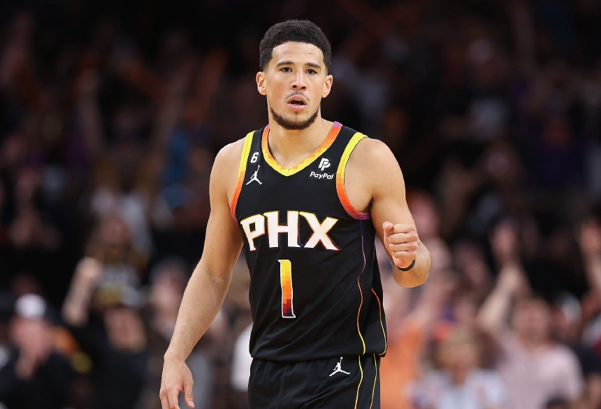 布克合砍72,NBA季后赛