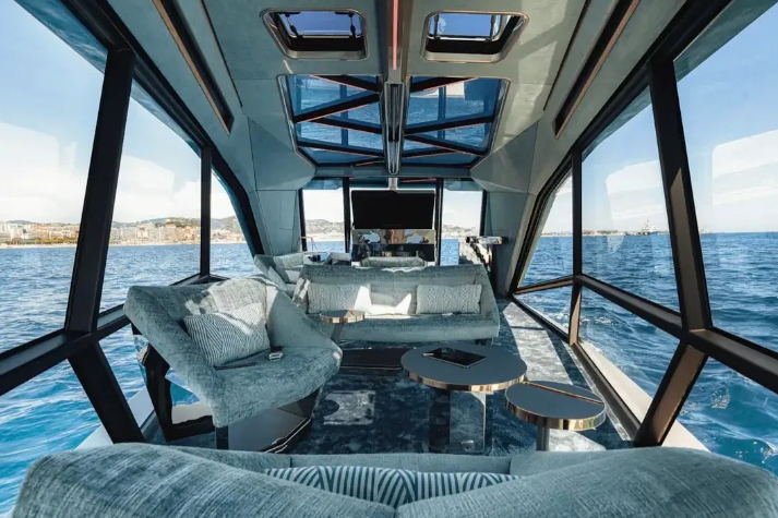 超奢华游艇,The Icon,BMW