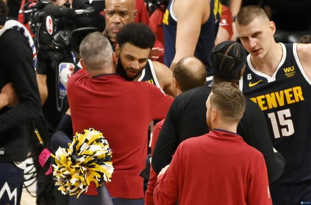 总决赛G3,掘金,约基奇,穆雷