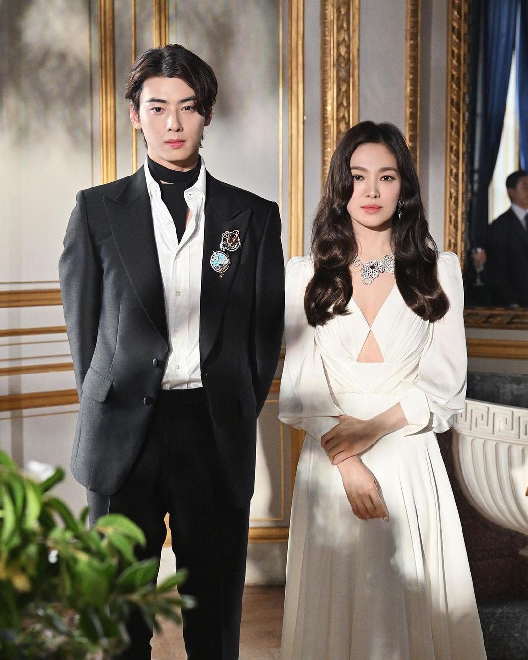 人气韩团ASTRO,车银优,宋慧乔