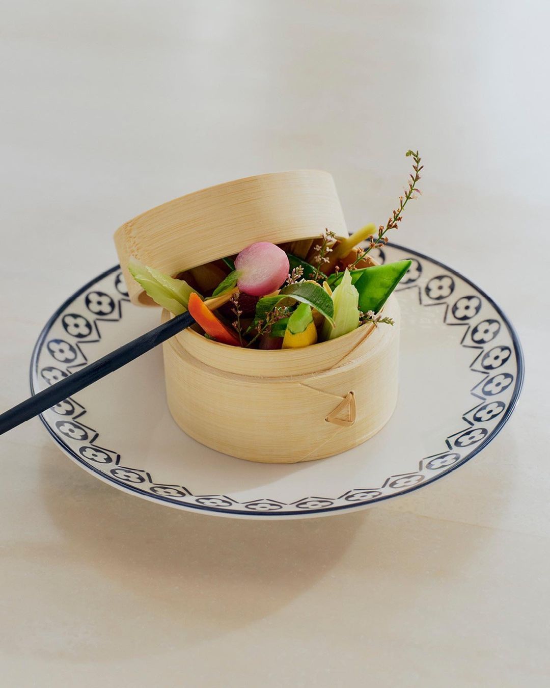 LV夏季渡假咖啡厅,LOUIS VUITTON