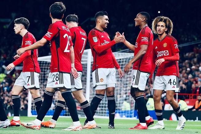 英格兰联赛杯,曼联,水晶宫