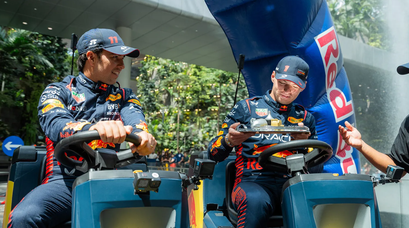 F1 垃圾车,Red Bull 车队,甩尾神技