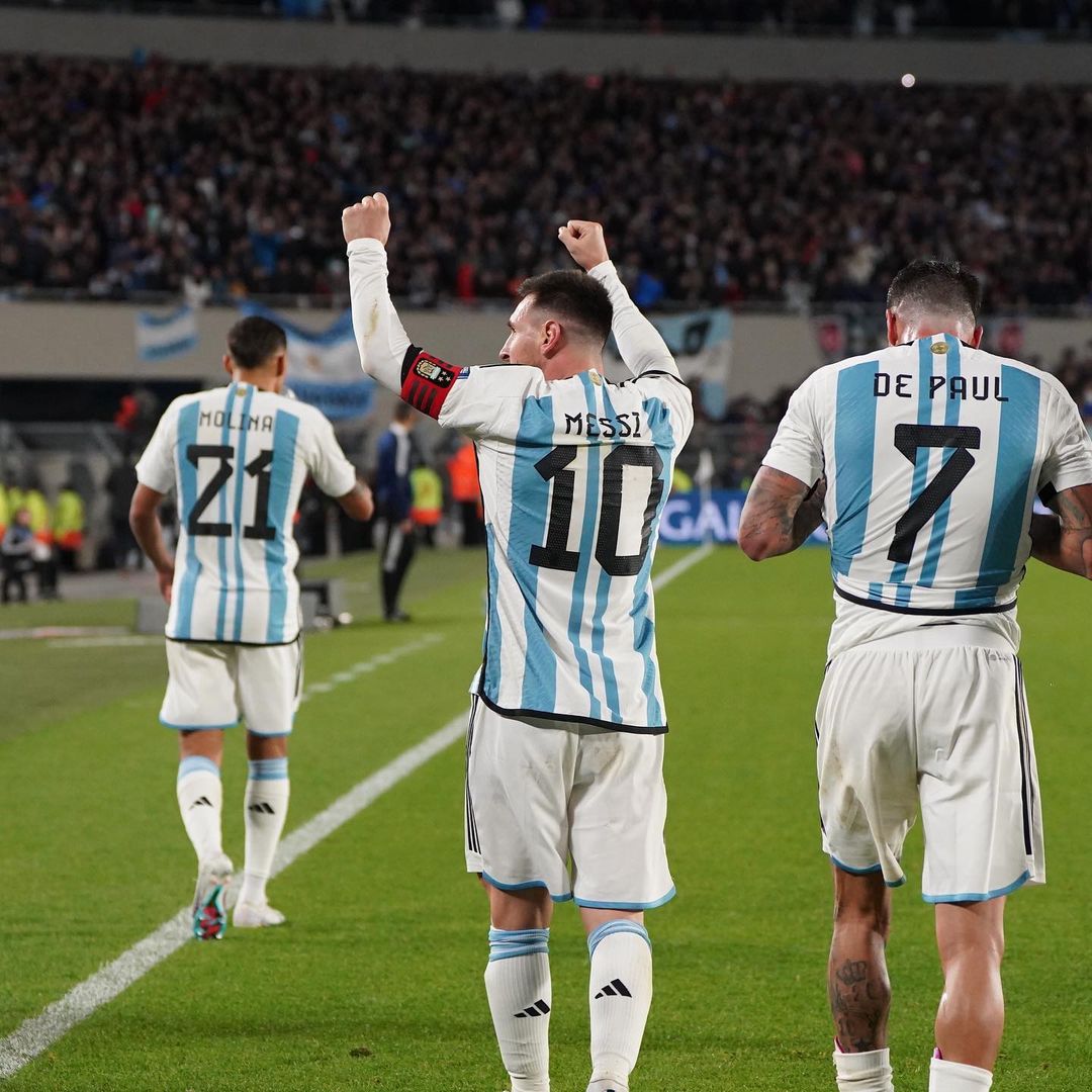 FIFA官宣,阿根廷巨星,梅西