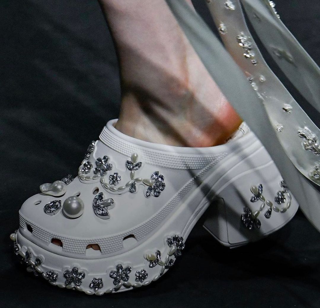 Crocs布什鞋,Simone Rocha,品牌联名