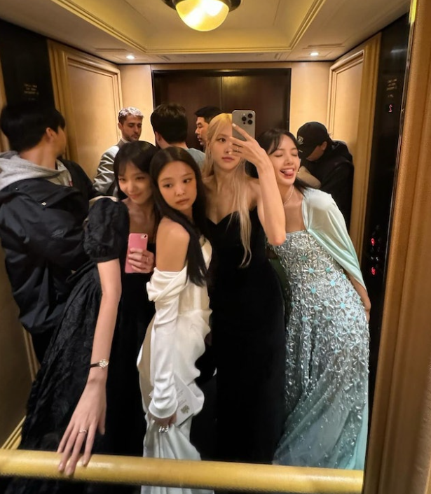 BLACKPINK,出席国宴,英国网红, Jisoo, Rose, Lisa