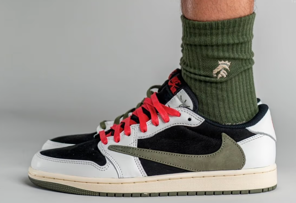 Travis Scott x Air Jordan 1 Low OG, Olive, 联名款, 倒钩, 橄榄绿