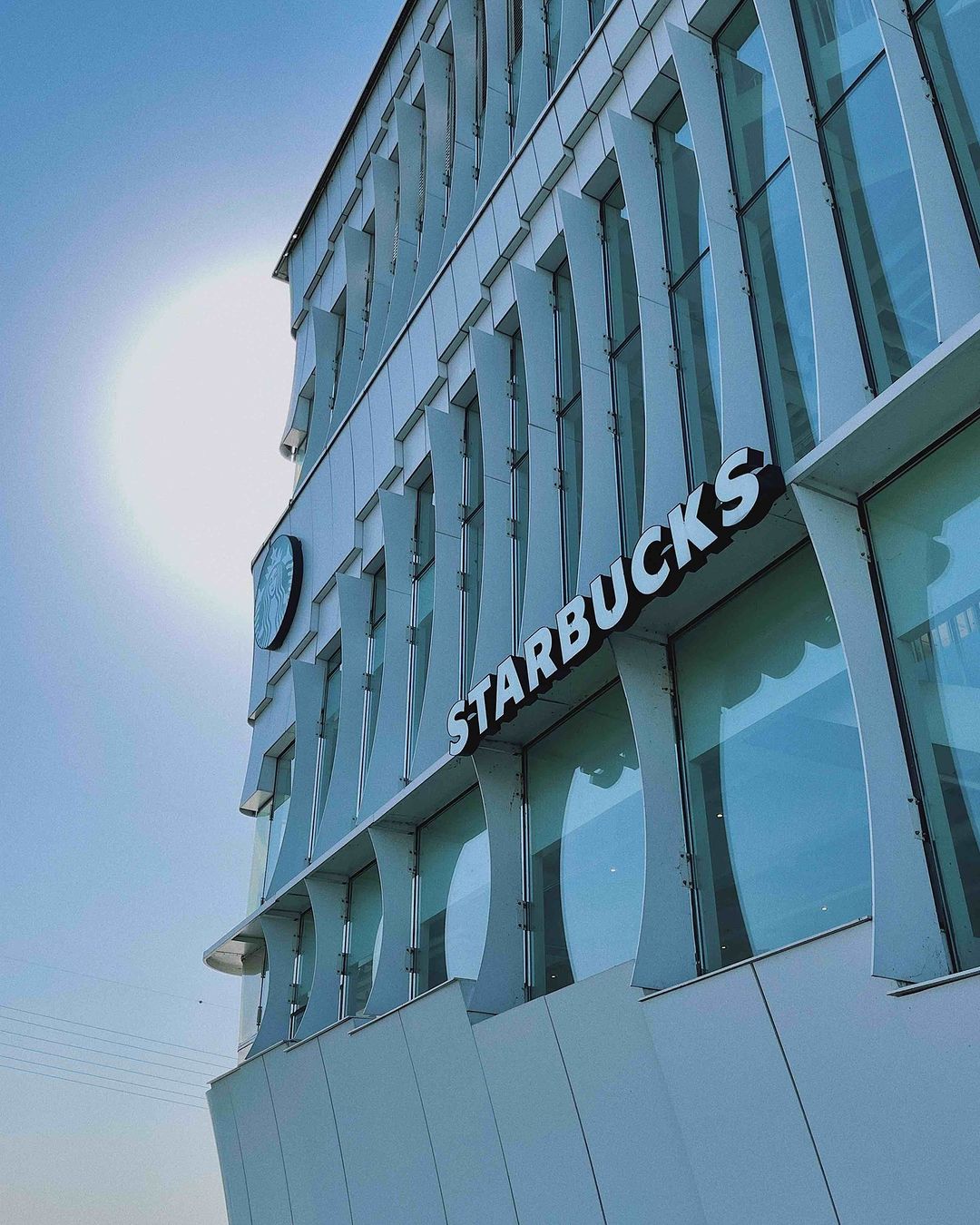 南韩,水上星巴克,Starbuck,360零死角,连锁咖啡店