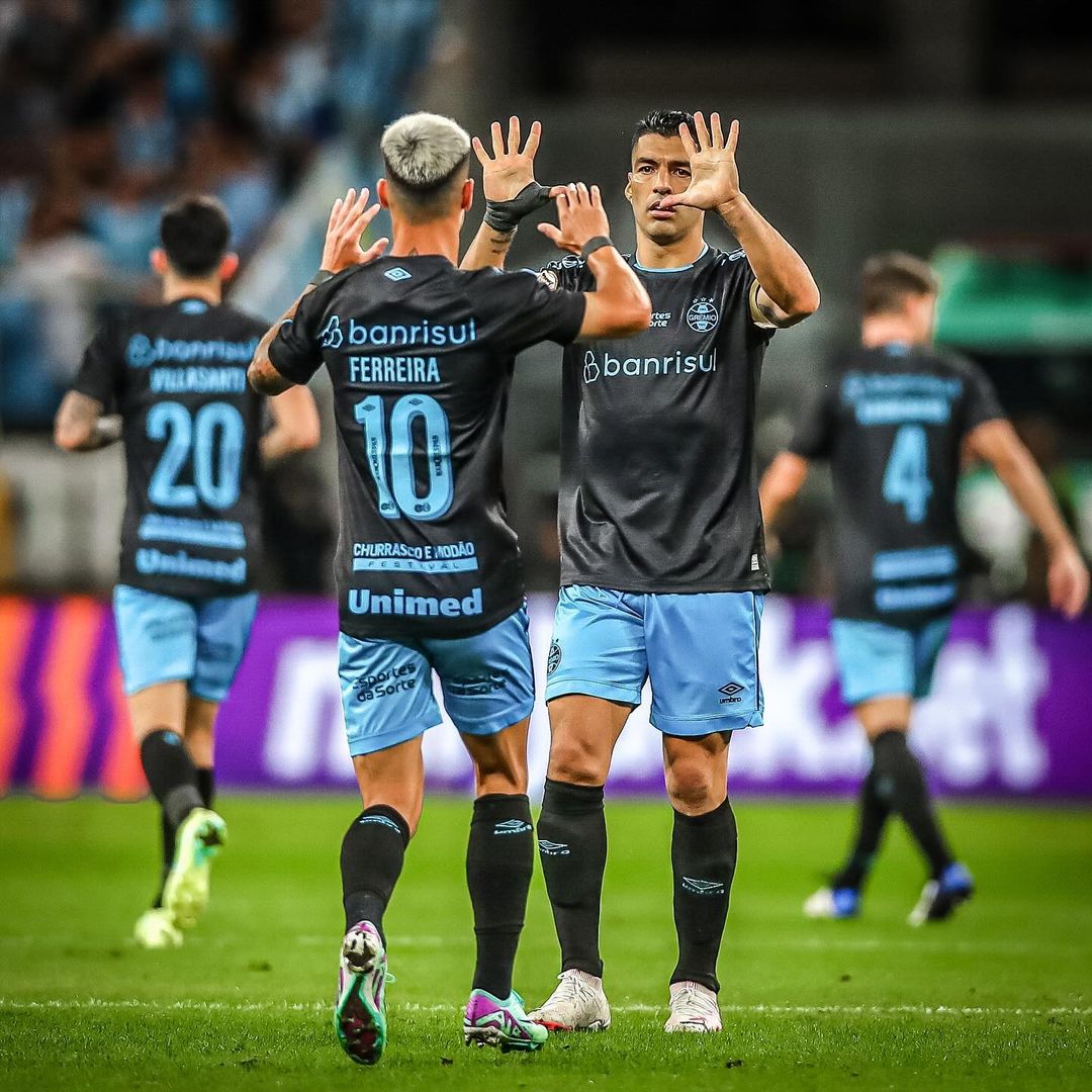 梅西, 迈阿密国际, 苏亚雷斯, 巴萨