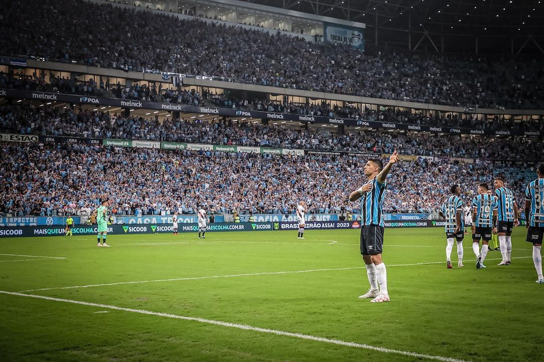 梅西, 迈阿密国际, 苏亚雷斯, 巴萨