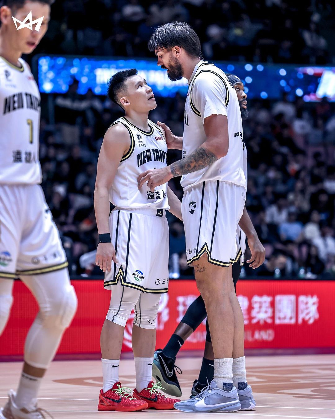 PLG国王,开季七连胜,林书豪,牧伦斯,曼尼高, 职篮联盟