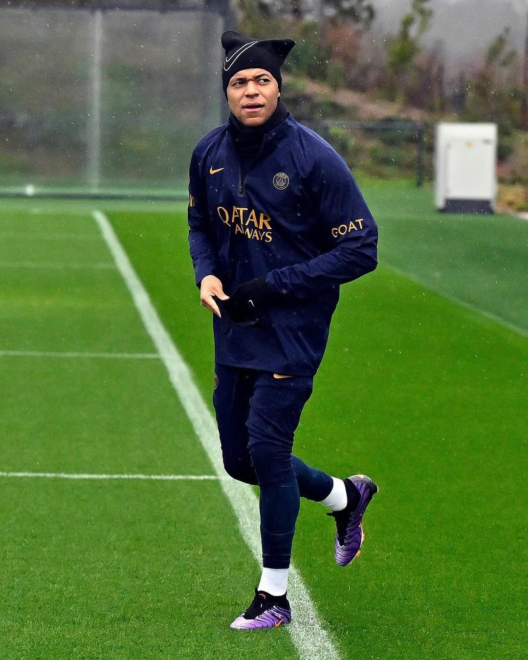 法甲,巴黎足球员前锋,Kylian Mbappé,Nike Mercurial TN , Nike Mercurial Superfly 9 FG