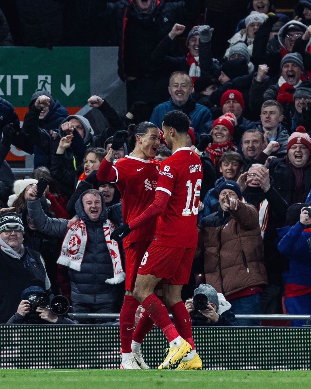 联赛杯,加克波,努涅斯,利物浦,富勒姆, 英格兰联赛杯,威廉,琼斯,蒂普