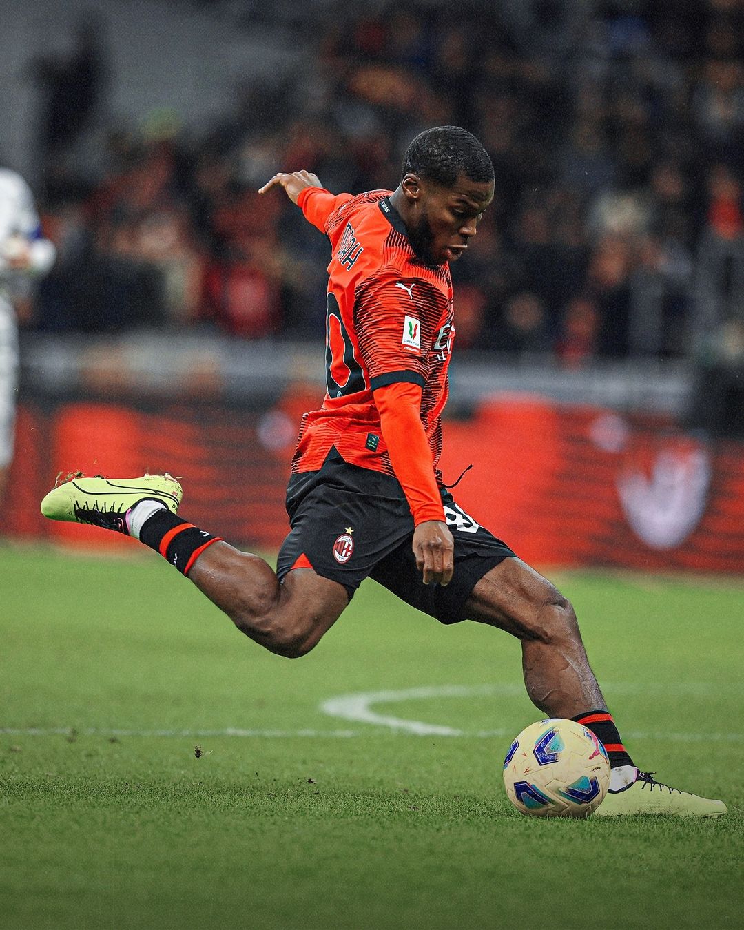 意甲联赛,阿德利,吉鲁,传射 米兰,罗马AS Roma,帕雷德斯