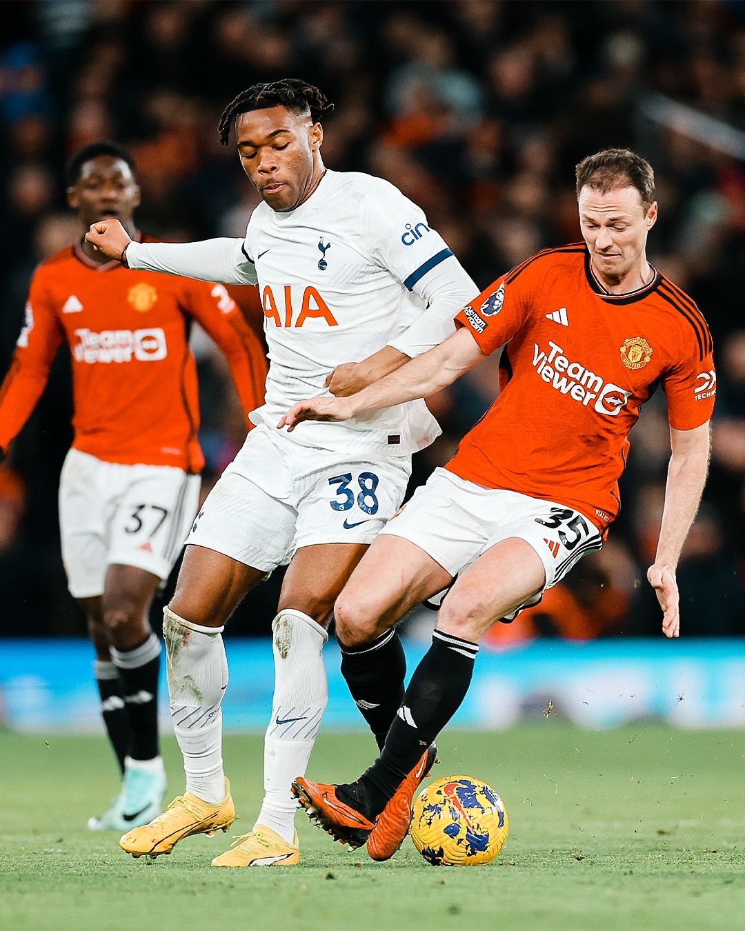 意甲联赛,阿德利,吉鲁,传射 米兰,罗马AS Roma,帕雷德斯