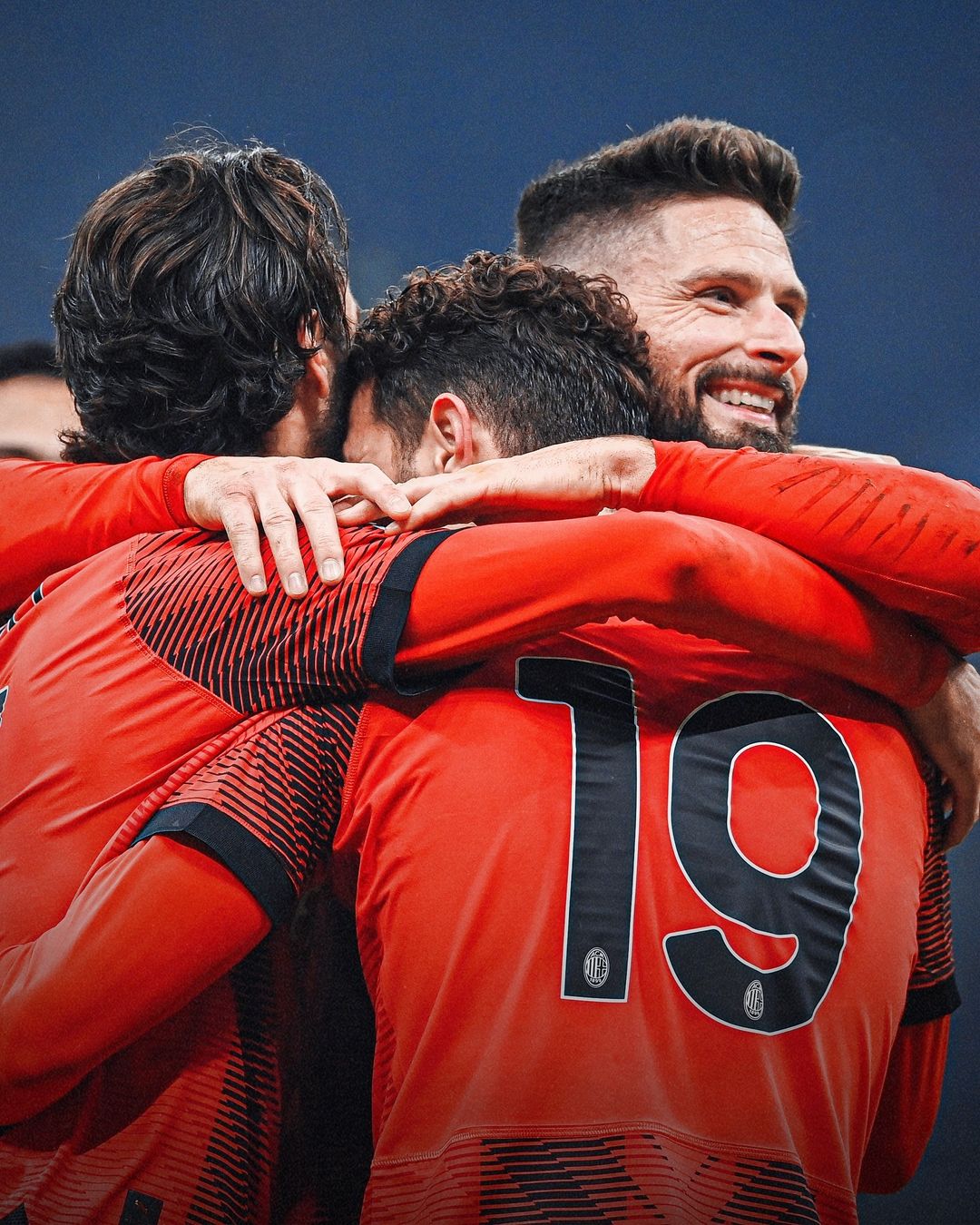 意甲联赛,阿德利,吉鲁,传射 米兰,罗马AS Roma,帕雷德斯